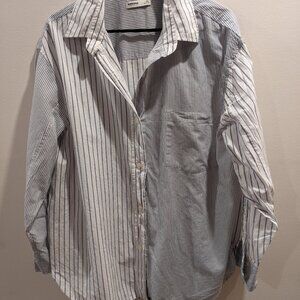Sonoma  Women's Button Long Sleeved Blouse White/Blue Striped Size XXL